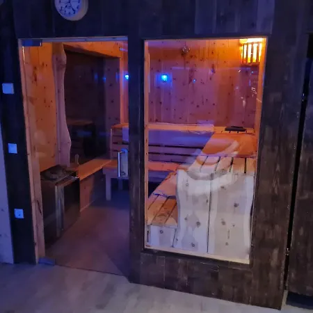 Ferienhaus Naturstammhaus, Blockhaus